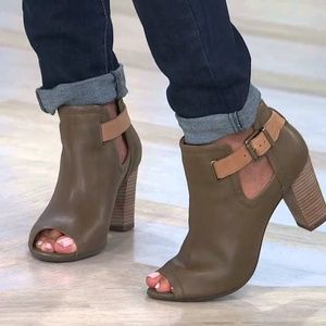 Clarks Artisan Leather Open-toe Booties